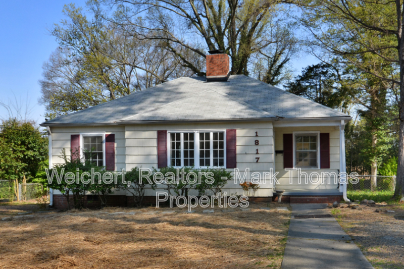 1817 Hillcrest Dr in Durham, NC - Foto de edificio