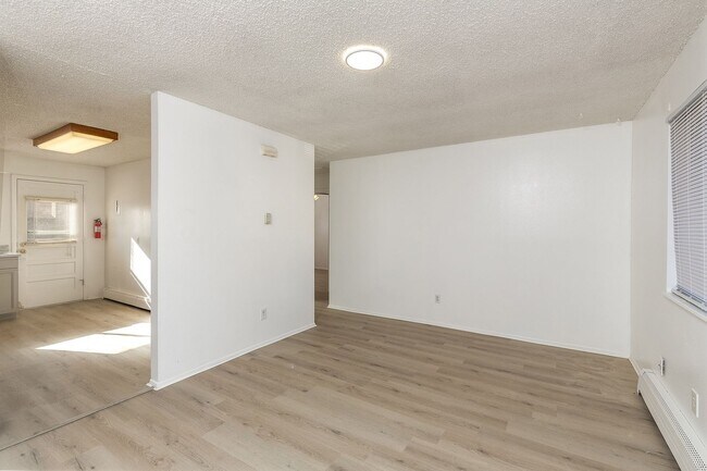 5075 Whip Trail in Colorado Springs, CO - Building Photo - Building Photo