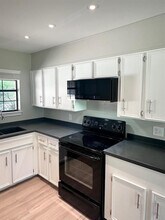 1102 Serenada Dr in Georgetown, TX - Foto de edificio - Building Photo