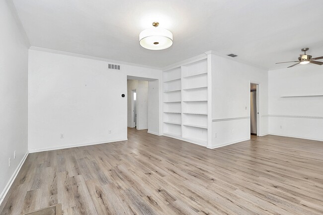 property at 5937 Quail Hollow Rd