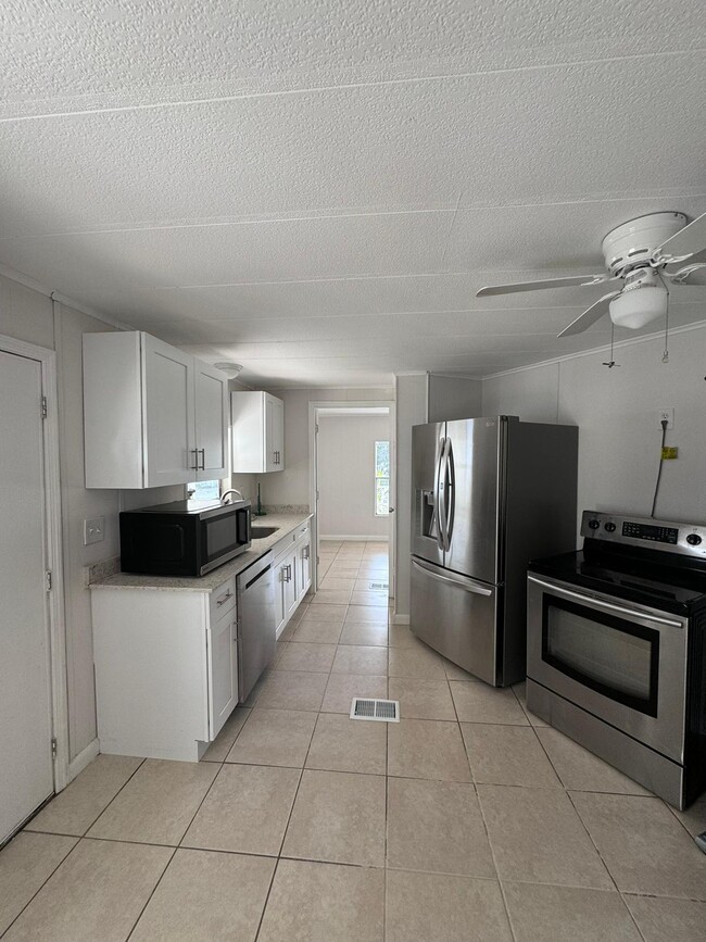 11573 Venetian Ave in Boca Raton, FL - Building Photo - Building Photo