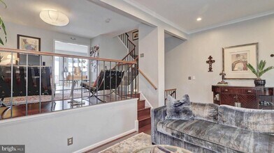 44072 Florence Terrace in Ashburn, VA - Building Photo - Building Photo