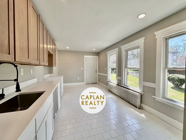 property at 545 Woodward Ave