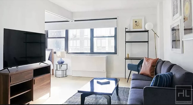 East 39th Street, Unit 24A in New York, NY - Foto de edificio - Building Photo