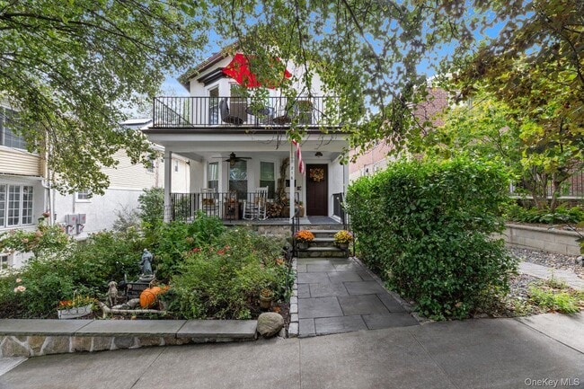 216 Lakeview Pl in Bronx, NY - Building Photo - Building Photo