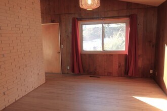 2405 Lester Rd in Wenatchee, WA - Building Photo - Building Photo