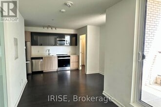 3100-3100 Keele St in Toronto, ON - Building Photo - Building Photo