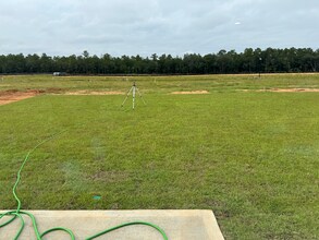 6365 Firefly Dr in Milton, FL - Foto de edificio - Building Photo