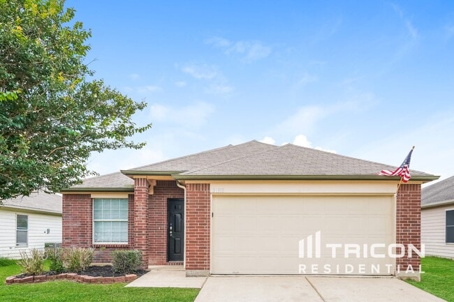 property at 21918 Willow Shade Ln