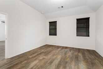 24585 Meath St in Hempstead, TX - Building Photo - Building Photo