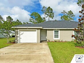 7 Secretary Trail in Palm Coast, FL - Building Photo - Building Photo