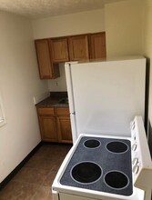 4762 Gray Rd-Unit -1 in Cincinnati, OH - Building Photo - Building Photo