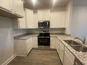 1647 Caleigh Ct in Lynn Haven, FL - Building Photo - Building Photo