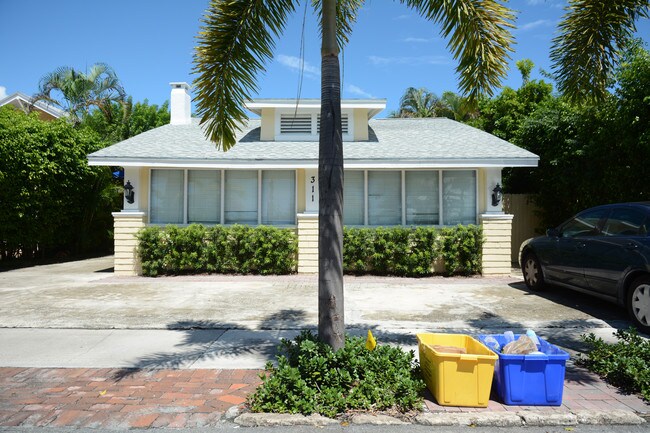 311 Wildermere Rd in West Palm Beach, FL - Foto de edificio - Building Photo