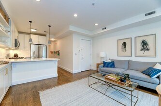 117 Willow Ave in Hoboken, NJ - Building Photo - Building Photo