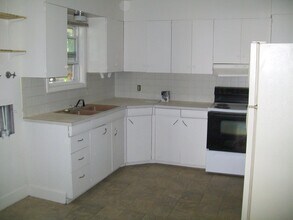 1912 W Elizabeth St in Fort Collins, CO - Building Photo - Building Photo