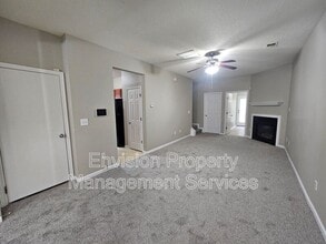 6463 Grey Fox Way in Atlanta, GA - Building Photo - Building Photo