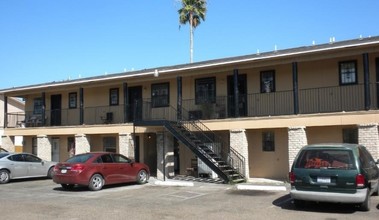 1608 Norma Ln in Edinburg, TX - Building Photo - Building Photo