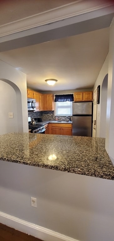 14 Bateman St, Unit 14 Bateman #2 in Boston, MA - Foto de edificio - Building Photo