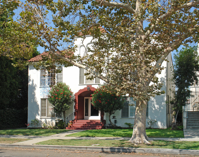 721 N Alfred St in West Hollywood, CA - Foto de edificio - Building Photo