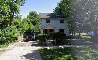 1928 W Grand Ave in Dayton, OH - Building Photo