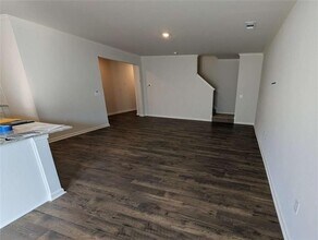 2465 Poppy Ct in Buford, GA - Building Photo - Building Photo