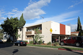 2650 Corning St in Los Angeles, CA - Building Photo - Primary Photo