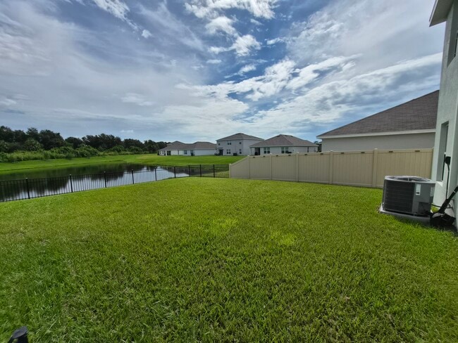 3912 112th St E in Palmetto, FL - Building Photo - Building Photo