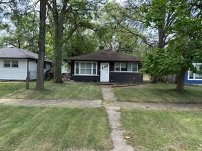 14612 Shepard Dr in Dolton, IL - Building Photo - Building Photo