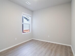 6507 NW Gregory St in Bentonville, AR - Building Photo - Building Photo