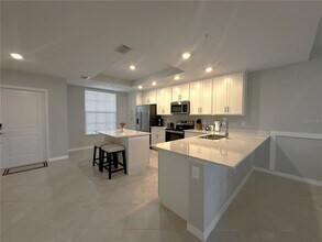 14221 Heritage Landing Blvd in Punta Gorda, FL - Building Photo - Building Photo