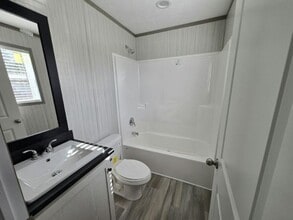 109 Maple Dr in Mankato, MN - Building Photo - Building Photo
