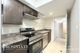 5382 Mallory Rd in Mississauga, ON - Building Photo - Building Photo