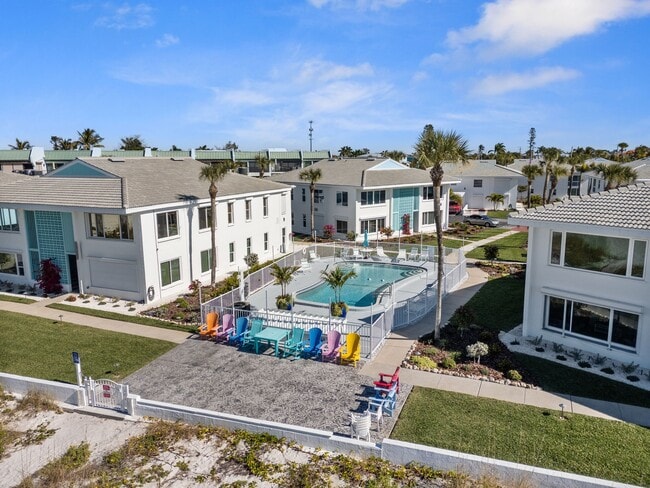 5400 Gulf Dr in Holmes Beach, FL - Building Photo - Building Photo