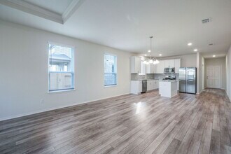 181 Sugarberry Dr in Mustang Ridge, TX - Building Photo - Building Photo