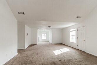 4603 Derby Loop in Fairburn, GA - Building Photo - Building Photo