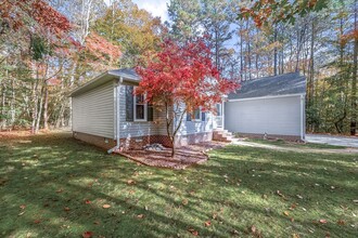 521 Carter's Neck Rd in Williamsburg, VA - Foto de edificio - Building Photo