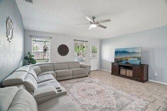 1731 Emerald Edge in San Antonio, TX - Building Photo - Building Photo