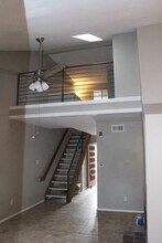 1604 Summer Creek Ct in Austin, TX - Building Photo - Building Photo