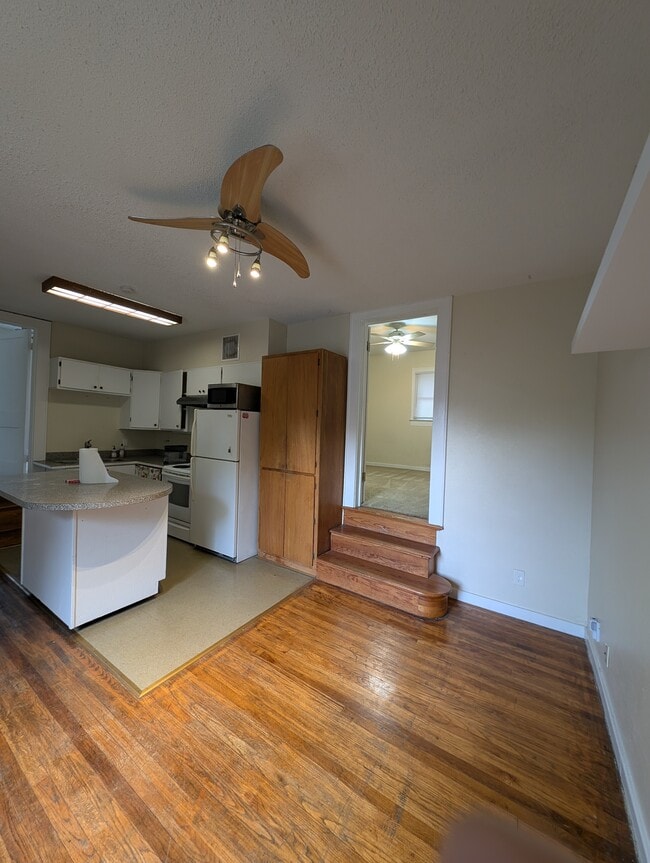 3715 Tom Green St, Unit 3715.B Tom Green in Austin, TX - Building Photo - Building Photo