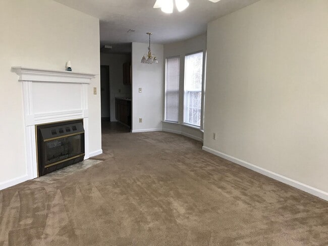 304 Oriole Dr