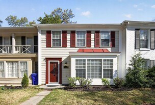 1537 Bryan Ct in Waldorf, MD - Building Photo