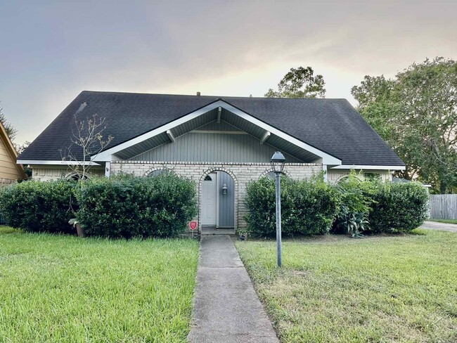 property at 3110 Indian Wells Ct