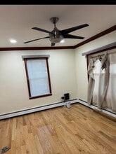 83-15 243rd St in Queens, NY - Building Photo - Building Photo