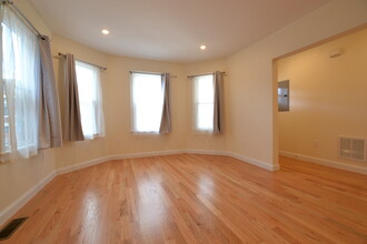 5 Curtis St, Unit 1 in Somerville, MA - Building Photo - Building Photo
