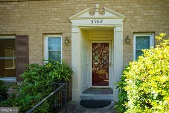 5908 Walhonding Rd in Bethesda, MD - Building Photo - Building Photo