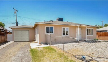 1125 W Ovington St in Lancaster, CA - Building Photo - Building Photo