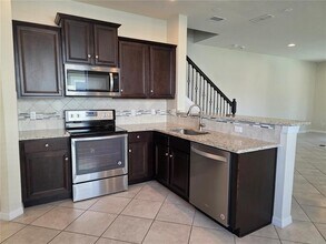 1069 Pavia Dr in Apopka, FL - Building Photo - Building Photo