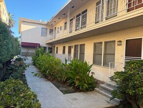 3050 in Long Beach, CA - Foto de edificio - Interior Photo