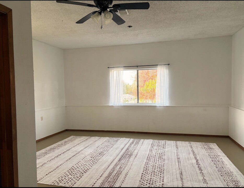 170 Westelle Dr in Oroville, CA - Building Photo